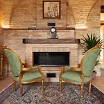 Palazzo La Torre ゲストハウス 4*