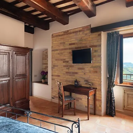 Palazzo La Torre ゲストハウス Moresco