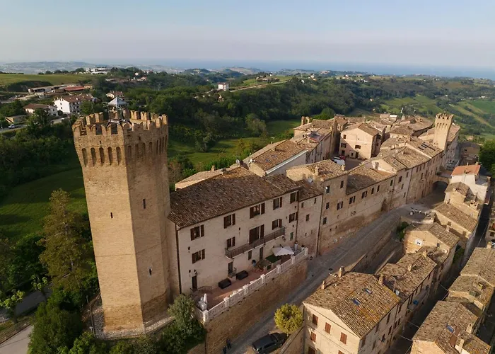Palazzo La Torre Casa de hóspedes 4*
