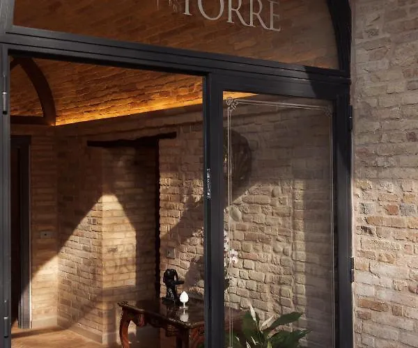 Palazzo La Torre Casa de hóspedes 4*